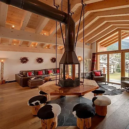 Sleeps 10 Wifi شقة زيرمات